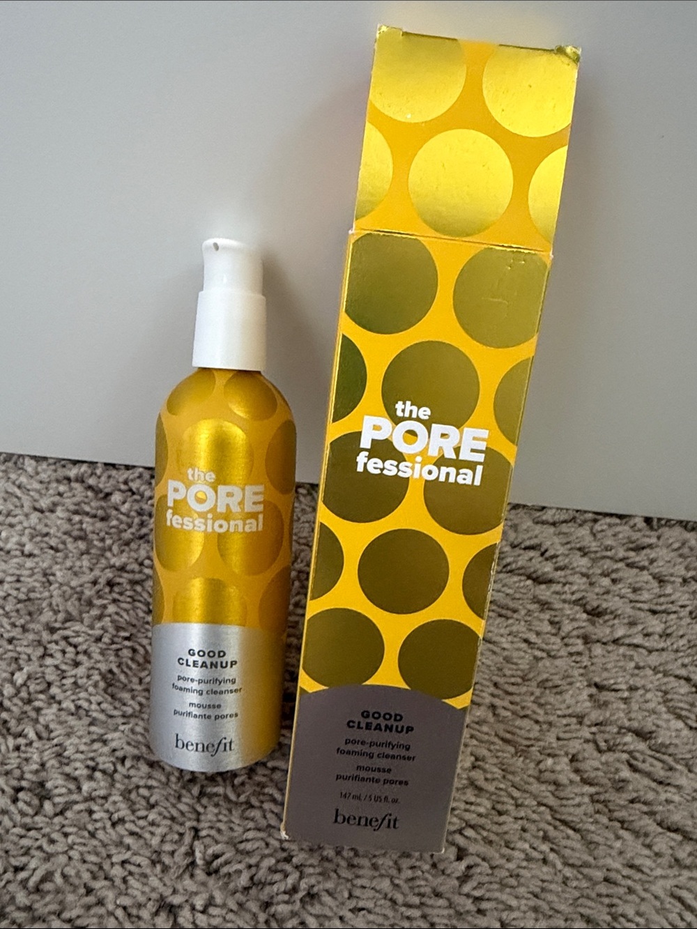 Benefit The POREfessional Good Cleanup Foaming Cleanser - Metallic Yellow